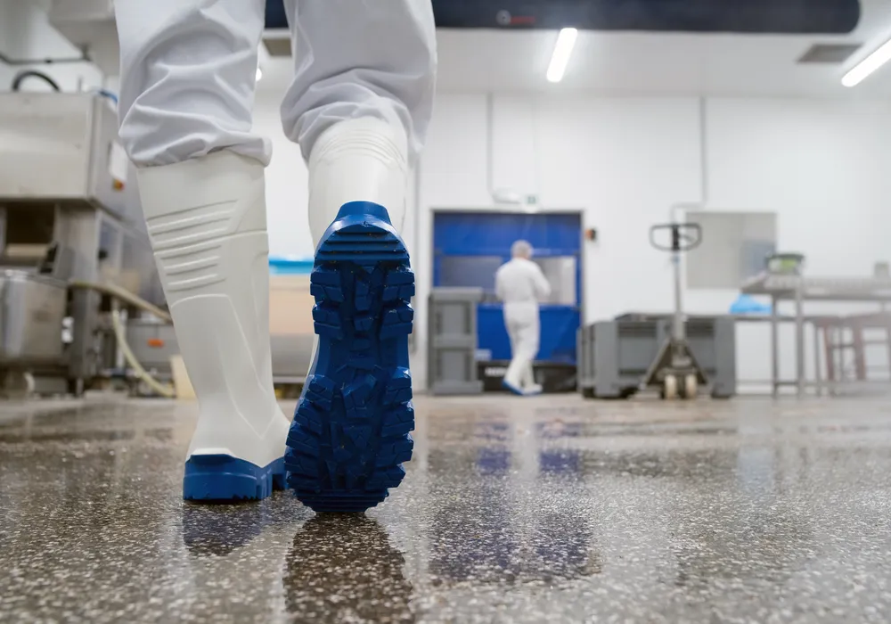 Bekina-laars-laarzen-antislip-vloer-steplite-food-industrie-uitglijden-schoeisel-1000x700.webp