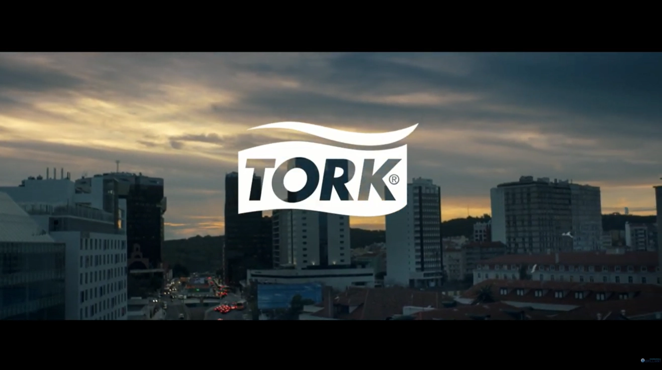 Tork commercial Wind