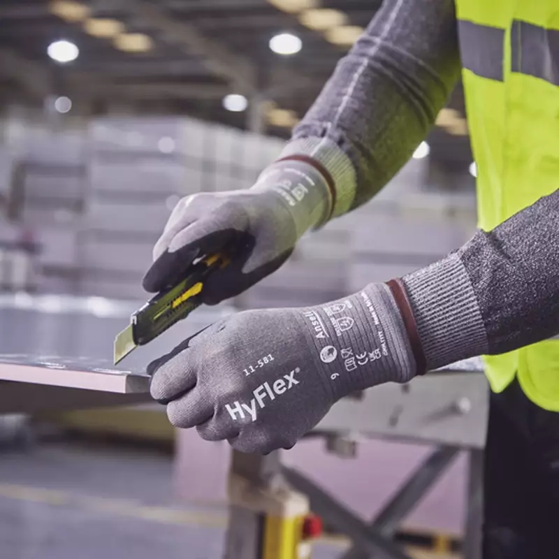 Ansell HyFlex 11-581 handschoen nitril snijbestendig maat 6