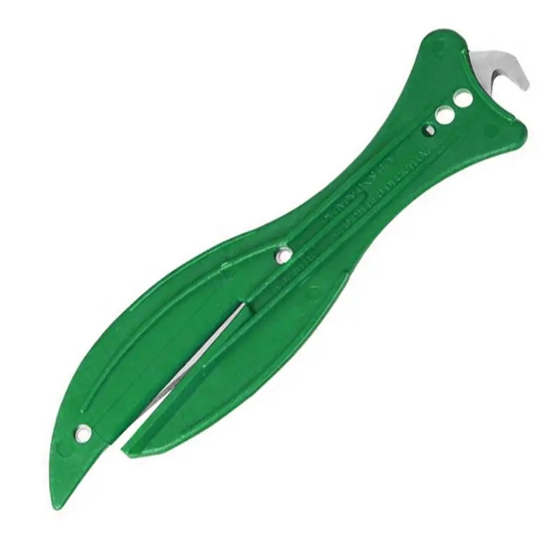 Safety knife with hook blade detectable SK108 size green