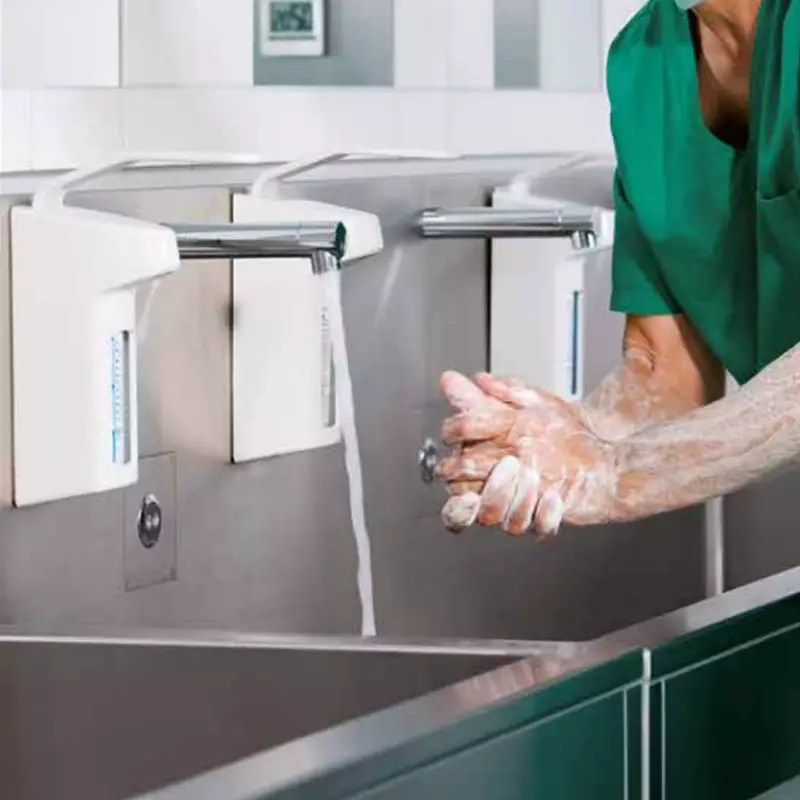 Ecolab Dermados L soap dispenser without lock 1 liter