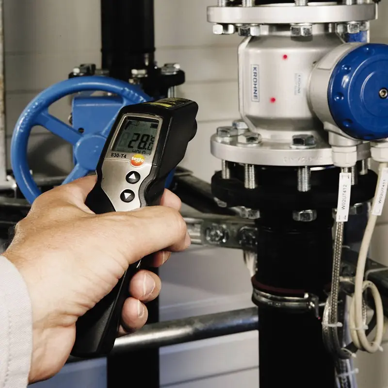 testo 830-T4 infrared thermometer