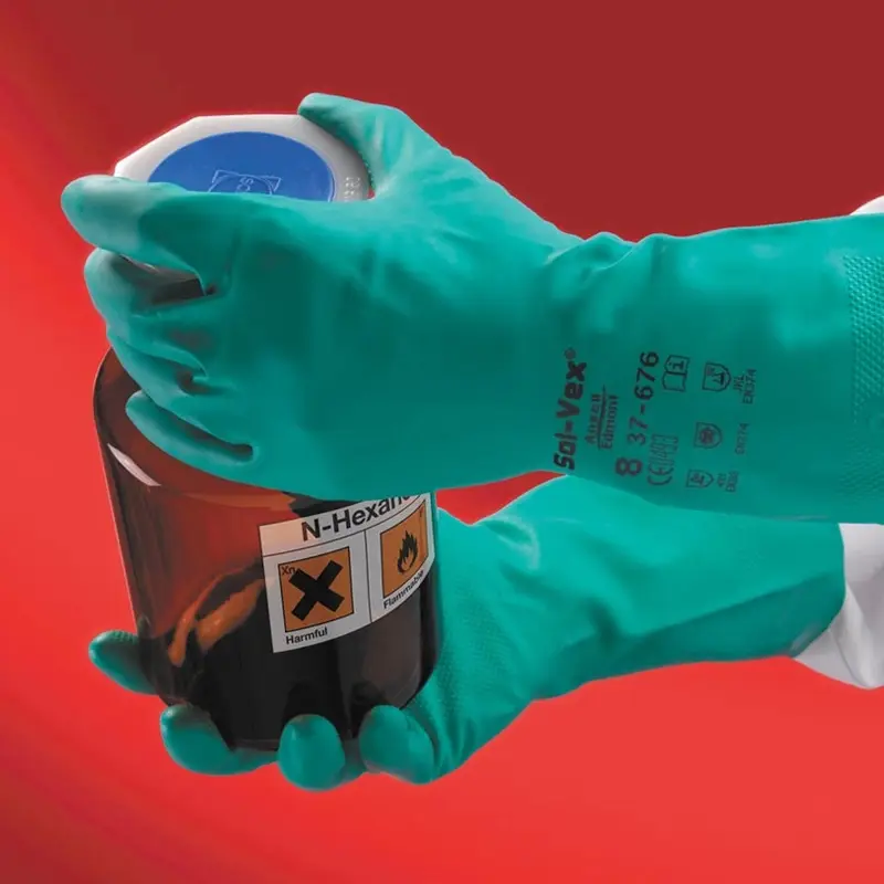 Gant en nitrile Ansell AlphaTec Solvex 37-676 résistant aux produits chimiques, taille 10