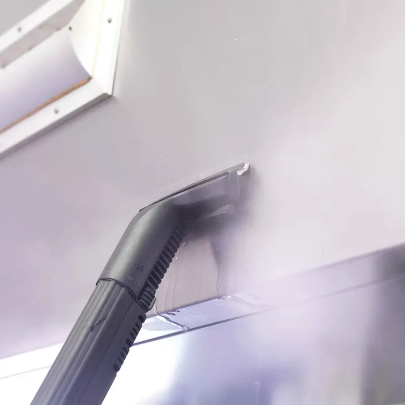 Nilfisk SDV8000 steam cleaner with detergent and suction function