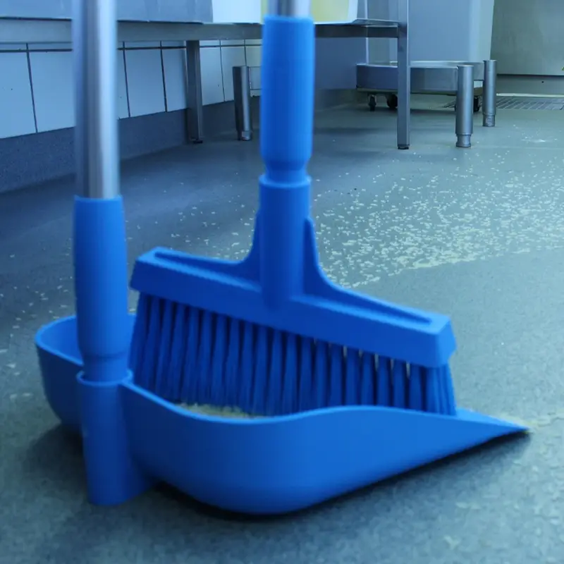 Vikan 56624 Hygienic dustpan on handle 330 mm red