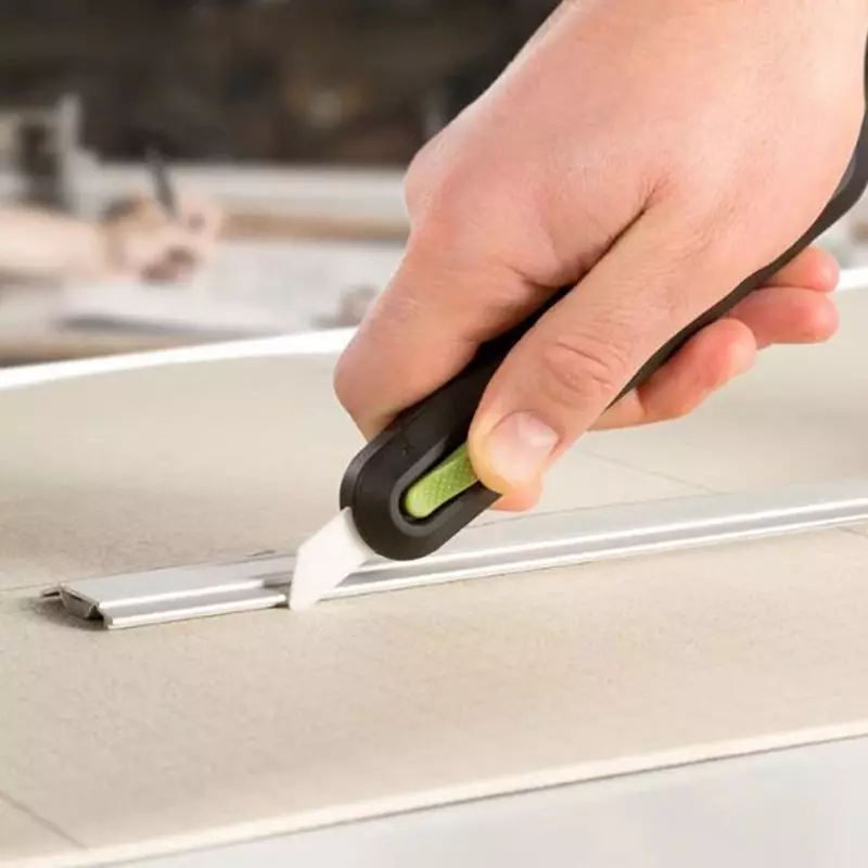 Slice 10554 safety knife