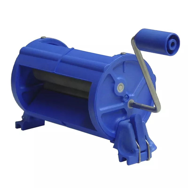 Roller wringer for work cloths bucket mounting