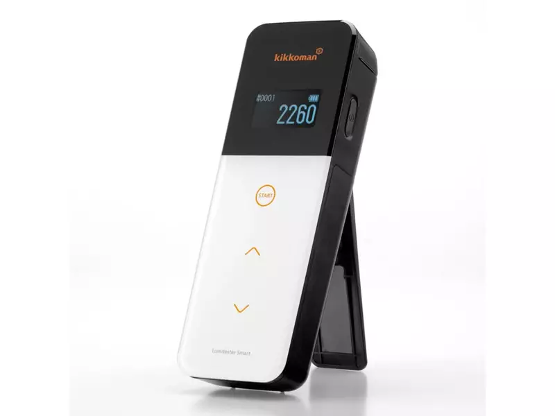 Kikkoman Lumitester Smart ATP meter