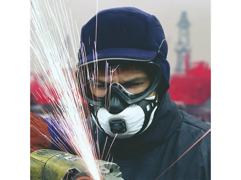 JSP Filterspec PRO dust mask and FFP3 safety glasses with exhalation valve