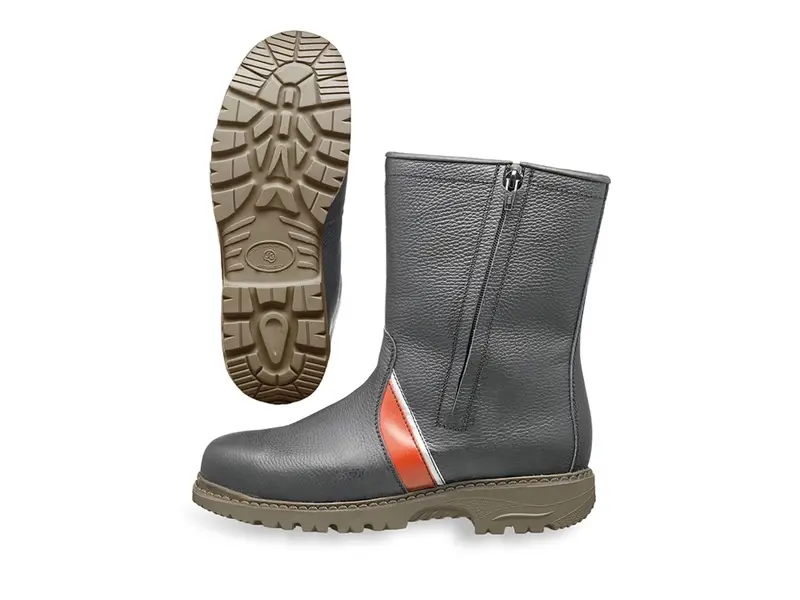 Tempex S2 freezer boot black/red size 49