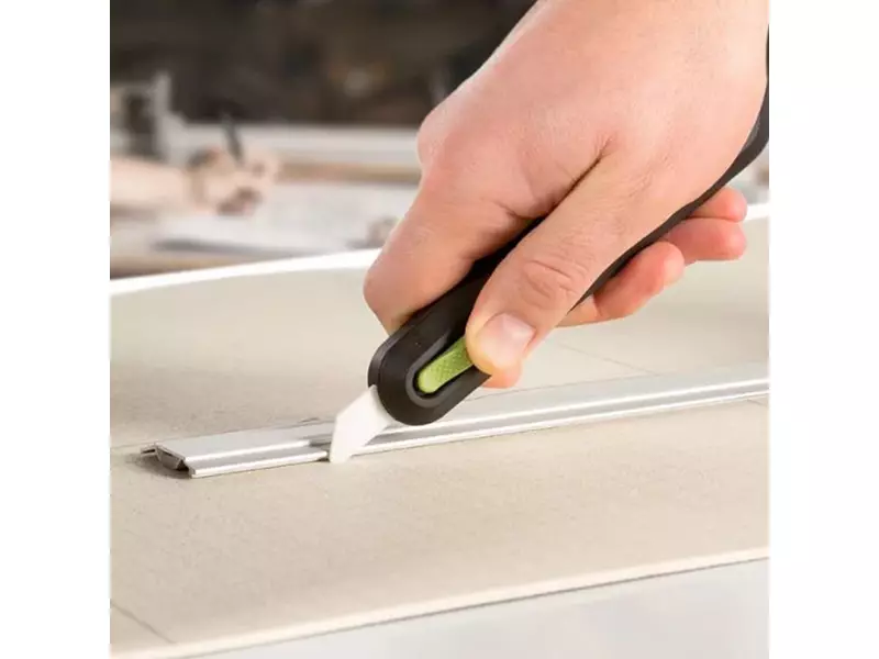 Slice 10554 safety knife