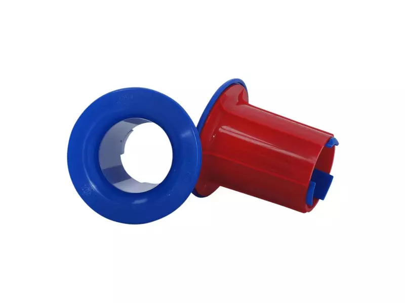 Reel offset for hand wrapping film