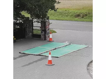 Tapis de désinfection pour véhicules 120 x 200 x 5 cm vert/jaune