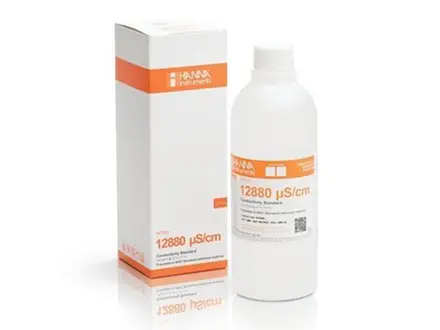 Hanna Instruments HI7030L conductivity solution 12880 µS/cm