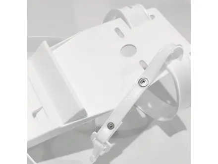 Porte-couteaux en plastique blanc pour 2 à 3 couteaux, avec sangle.