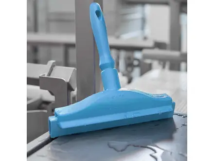 Vikan 77112 Hand puller with replacement cassette 250 mm green