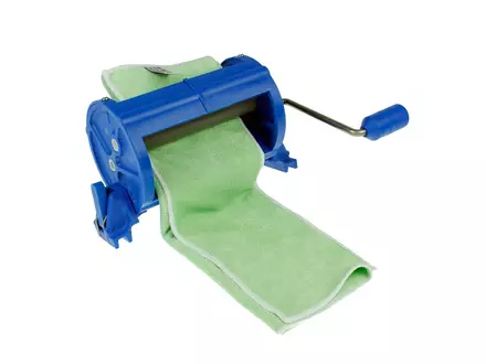 Roller wringer for work cloths bucket mounting