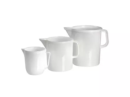 Gobelet doseur en plastique blanc de 1 litre