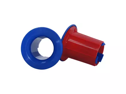 Reel offset for hand wrapping film
